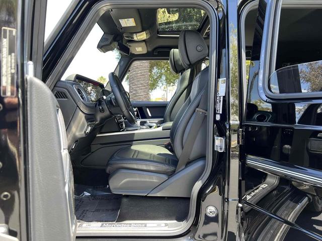 Photo of 2023 Black Mercedes-Benz G-Class
