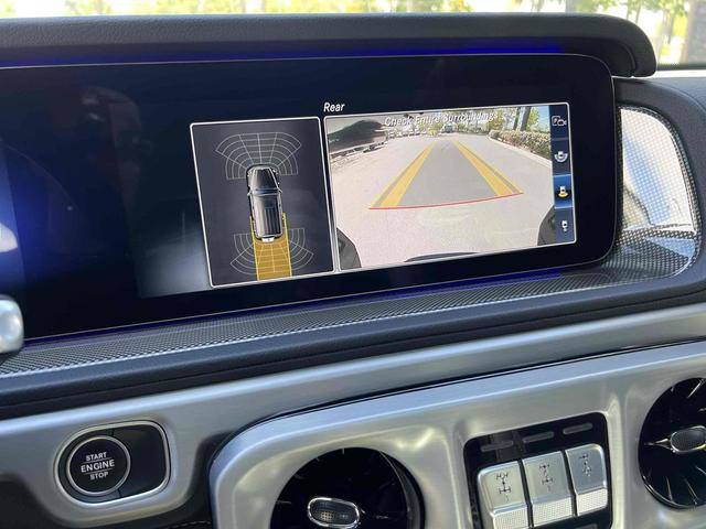 Photo of 2023 Black Mercedes-Benz G-Class
