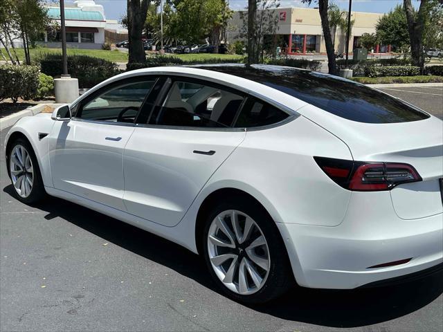 Photo of 2019 Pearl White Multi-Coat Tesla Model 3