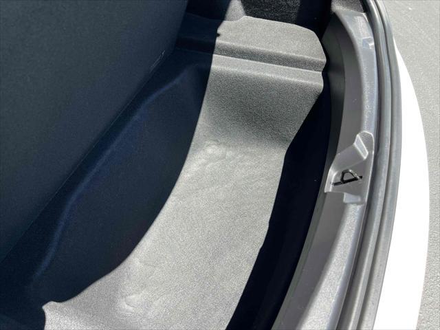 Photo of 2019 Pearl White Multi-Coat Tesla Model 3