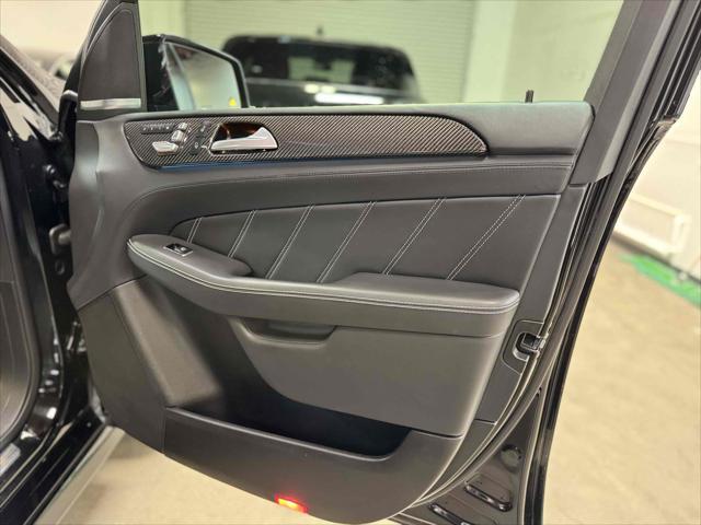 Photo of 2019 Obsidian Black Metallic Mercedes-Benz AMG GLE 63