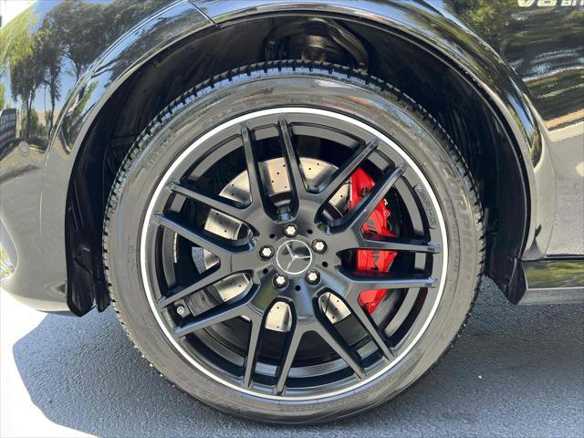 Photo of 2019 Obsidian Black Metallic Mercedes-Benz AMG GLE 63