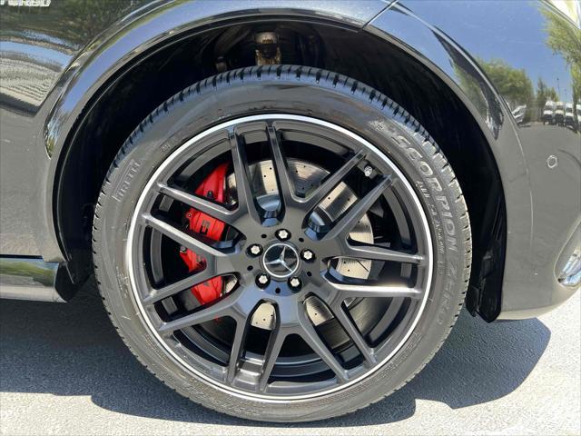 Photo of 2019 Obsidian Black Metallic Mercedes-Benz AMG GLE 63
