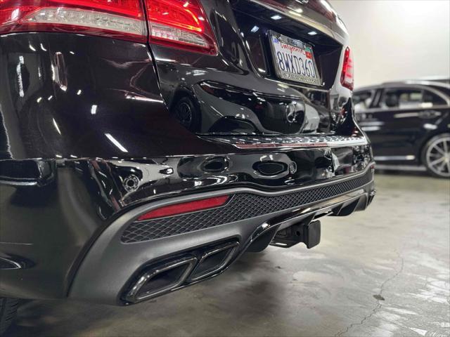 Photo of 2019 Obsidian Black Metallic Mercedes-Benz AMG GLE 63