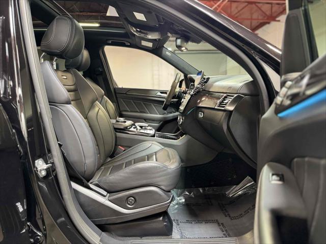 Photo of 2019 Obsidian Black Metallic Mercedes-Benz AMG GLE 63