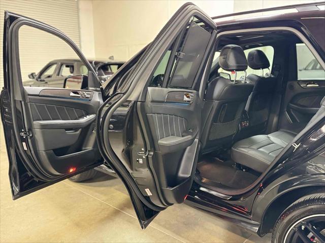Photo of 2019 Obsidian Black Metallic Mercedes-Benz AMG GLE 63