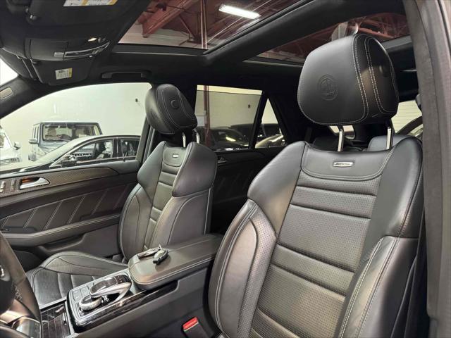 Photo of 2019 Obsidian Black Metallic Mercedes-Benz AMG GLE 63