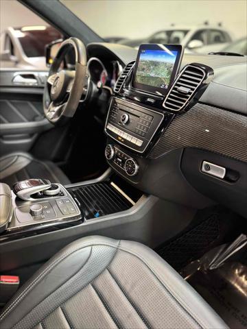Photo of 2019 Obsidian Black Metallic Mercedes-Benz AMG GLE 63