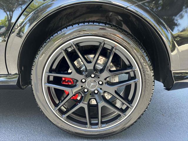 Photo of 2019 Obsidian Black Metallic Mercedes-Benz AMG GLE 63