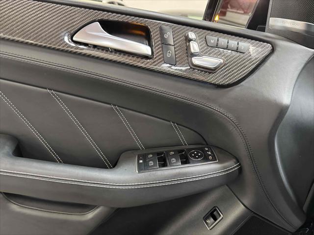 Photo of 2019 Obsidian Black Metallic Mercedes-Benz AMG GLE 63