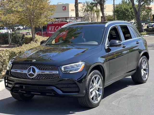 Photo of 2021 Black Mercedes-Benz GLC 300
