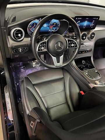 Photo of 2021 Black Mercedes-Benz GLC 300