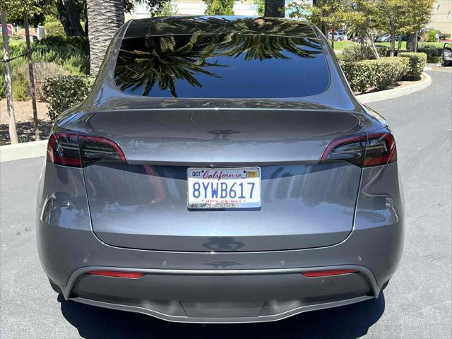 Photo of 2021 Midnight Silver Metallic Tesla Model Y