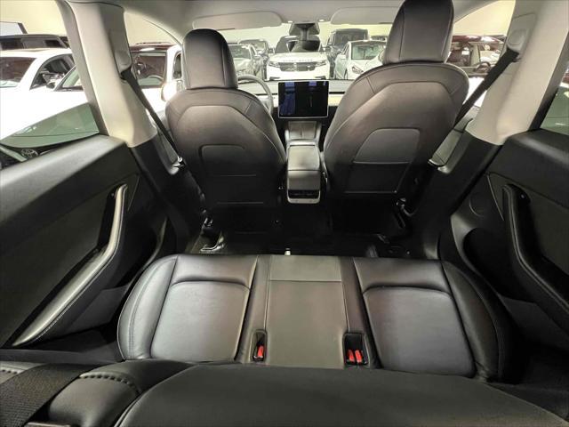 Photo of 2021 Midnight Silver Metallic Tesla Model Y