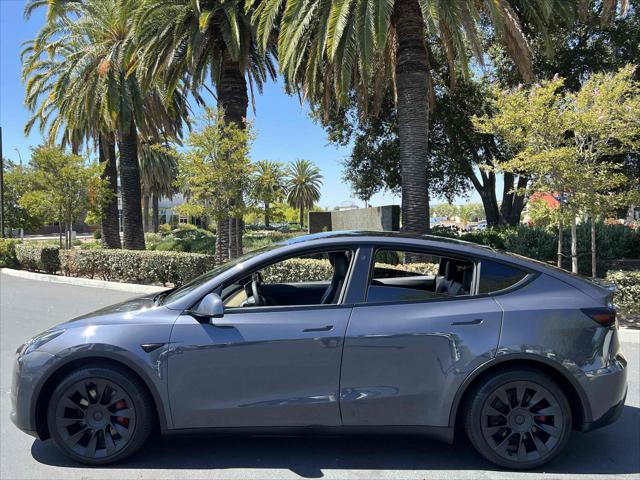 Photo of 2021 Midnight Silver Metallic Tesla Model Y