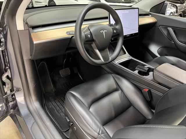 Photo of 2021 Midnight Silver Metallic Tesla Model Y
