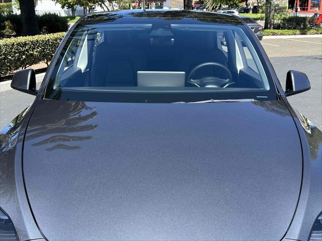 Photo of 2021 Midnight Silver Metallic Tesla Model Y