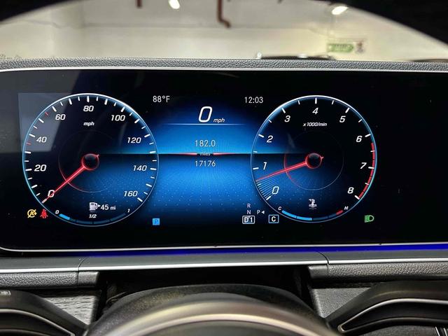 Photo of 2020 Black Mercedes-Benz GLE 350