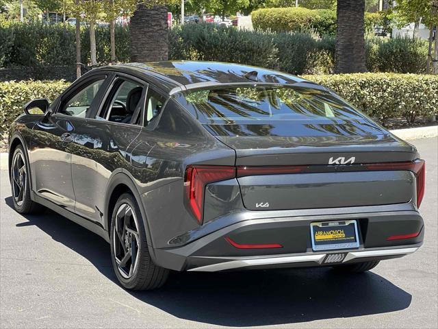 Photo of 2025 Interstellar Gray Kia K4