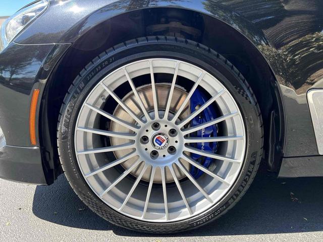 Photo of 2018 Black Sapphire Metallic BMW ALPINA B7