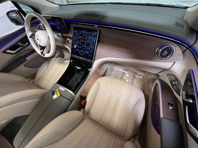 Photo of 2023 Polar White Mercedes-Benz EQS 450