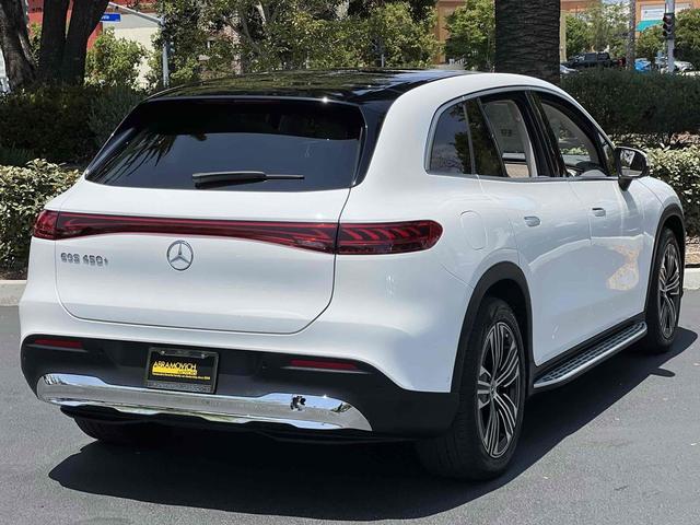Photo of 2023 Polar White Mercedes-Benz EQS 450