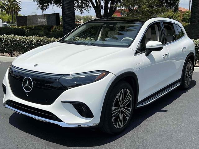 Photo of 2023 Polar White Mercedes-Benz EQS 450
