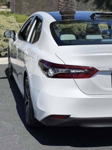 Photo of 2022 Wind Chill Pearl Toyota Camry