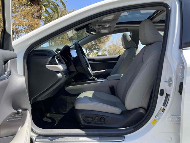 Photo of 2022 Wind Chill Pearl Toyota Camry