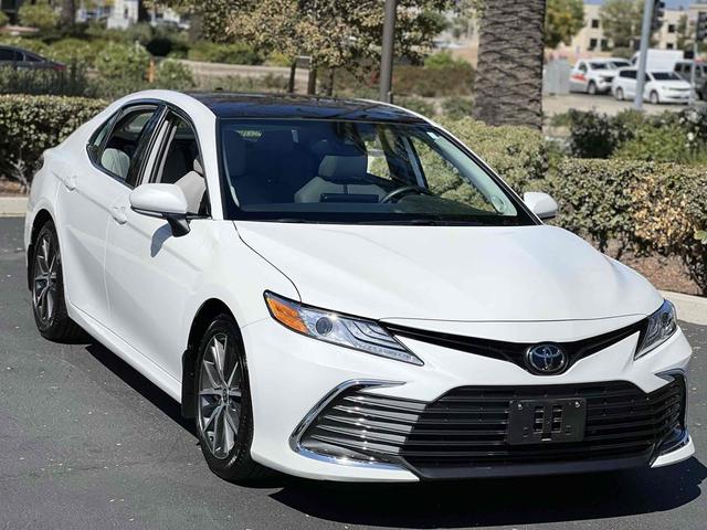 Photo of 2022 Wind Chill Pearl Toyota Camry