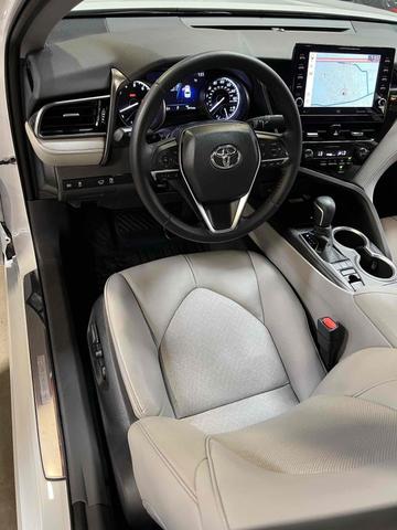 Photo of 2022 Wind Chill Pearl Toyota Camry
