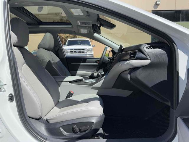 Photo of 2022 Wind Chill Pearl Toyota Camry