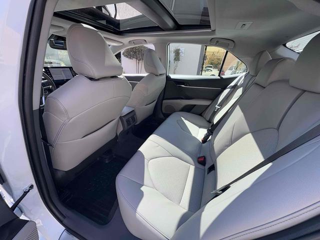 Photo of 2022 Wind Chill Pearl Toyota Camry