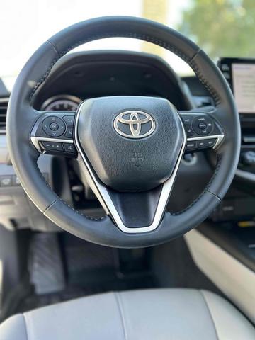 Photo of 2022 Wind Chill Pearl Toyota Camry