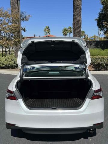 Photo of 2022 Wind Chill Pearl Toyota Camry