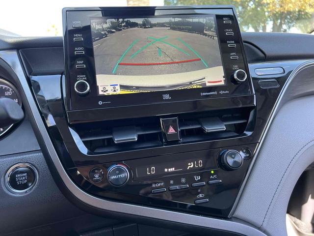Photo of 2022 Wind Chill Pearl Toyota Camry