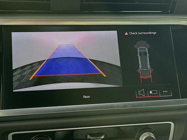 Photo of 2025 Arkona White Audi Q3