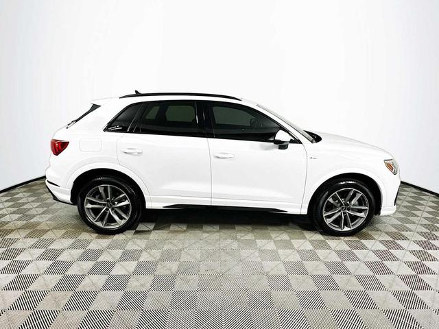 Photo of 2025 Arkona White Audi Q3