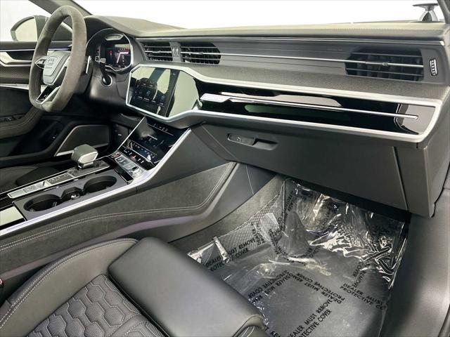 Photo of 2025 Nardo Gray Audi RS 6 Avant
