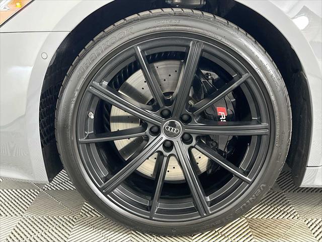 Photo of 2025 Nardo Gray Audi RS 6 Avant