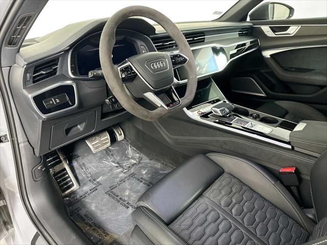 Photo of 2025 Nardo Gray Audi RS 6 Avant