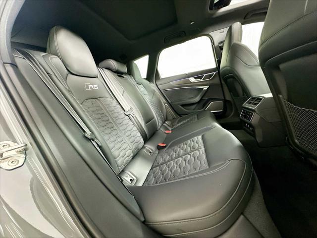 Photo of 2025 Nardo Gray Audi RS 6 Avant