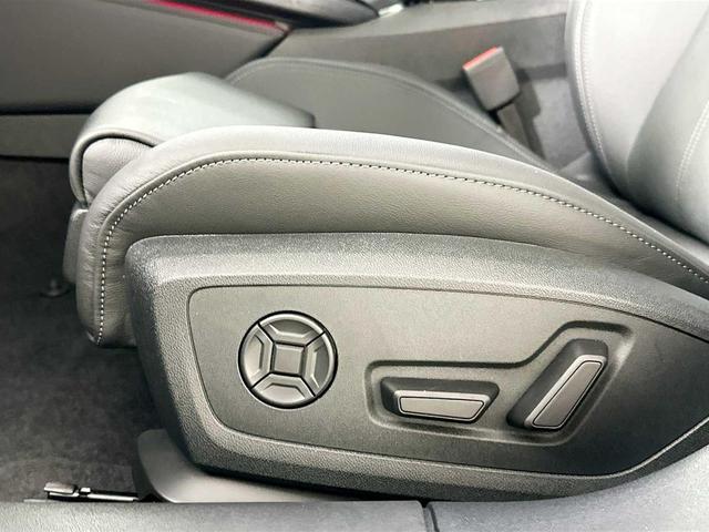 Photo of 2025 Mythos Black Metallic Audi A5