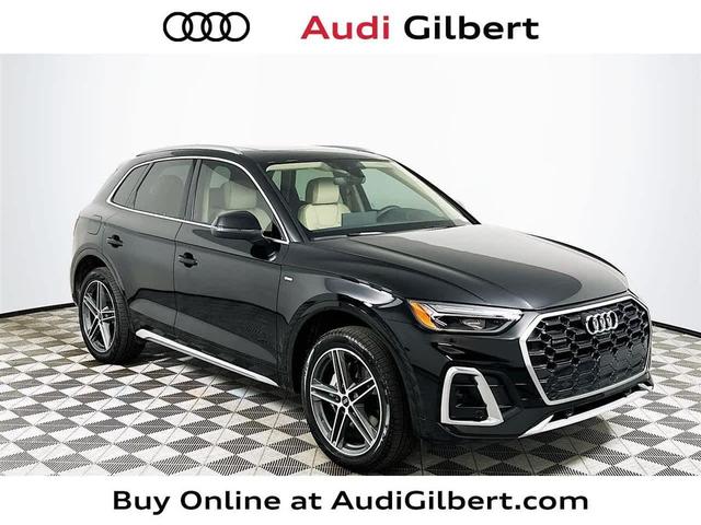 Photo of 2025 Mythos Black Metallic Audi Q5
