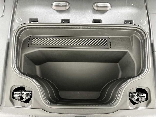 Photo of 2025 Typhoon Gray Metallic Audi A6 e-tron