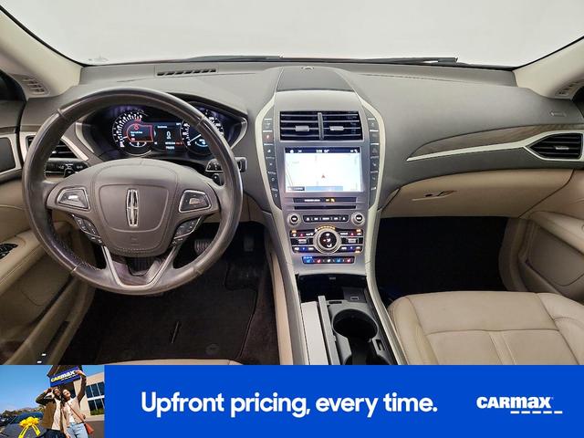 Photo of 2017 Red Lincoln MKZ