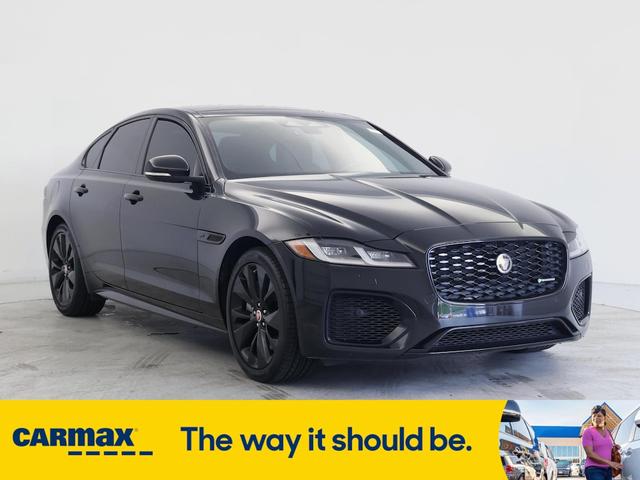 2022 Jaguar XF