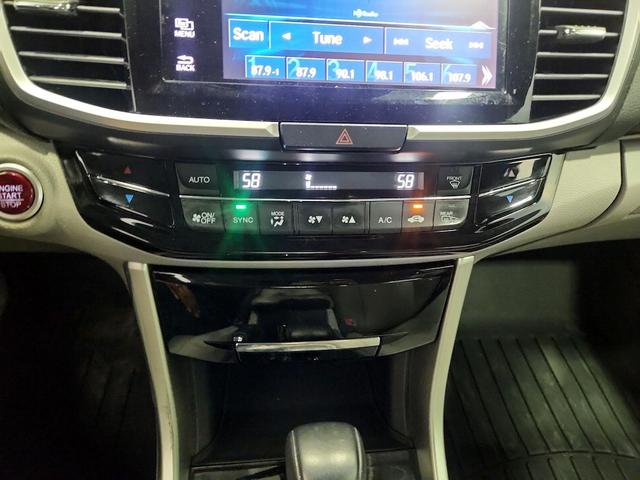 Photo of 2017 Silver Honda Accord