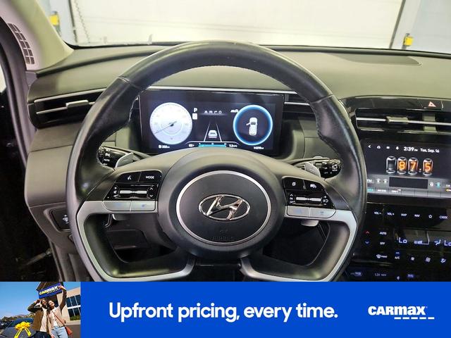 Photo of 2022 Black Hyundai TUCSON