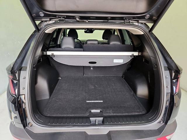 Photo of 2022 Black Hyundai TUCSON
